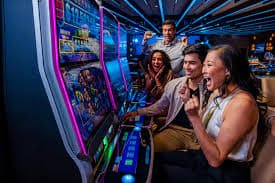 Filipino player completing a voslot777 deposit on a mobile phone browser